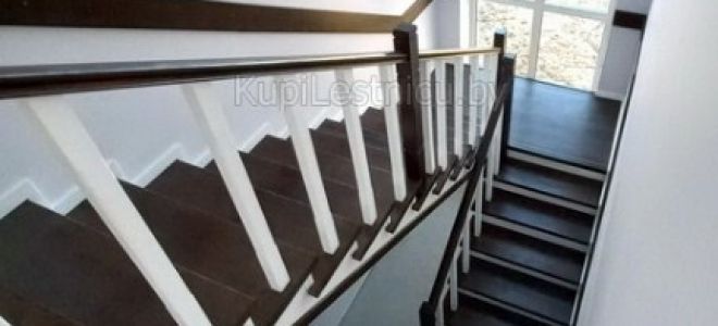 Преимущества отделки бетонных лестниц деревом